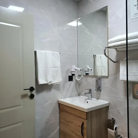 Konfor ホテル Dosemealti